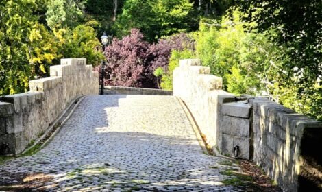 The Brig o' Balgownie bridge